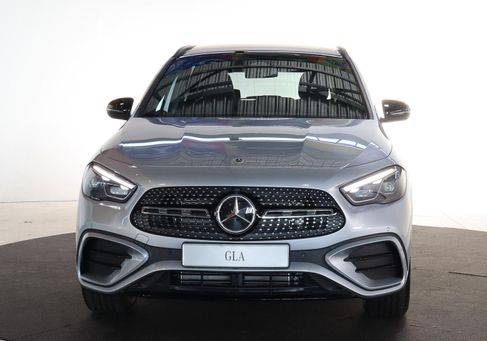 Mercedes-Benz GLA 250, 2025