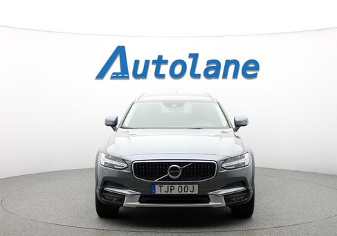 Volvo V90 Cross Country, 2019