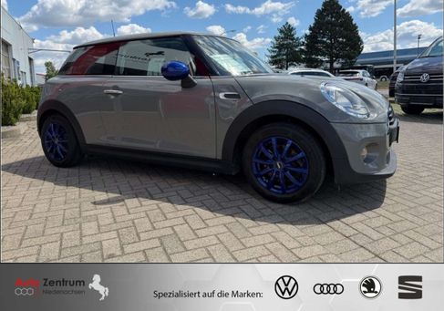 MINI ONE, 2018
