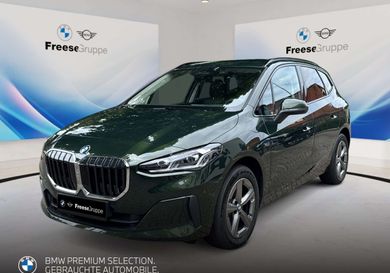 BMW 220, 2025
