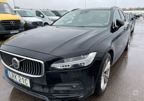 Volvo V90, 2022