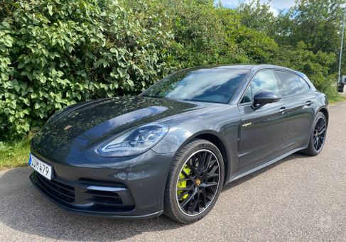 Porsche Panamera, 2018