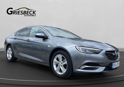 Opel Insignia, 2019 3