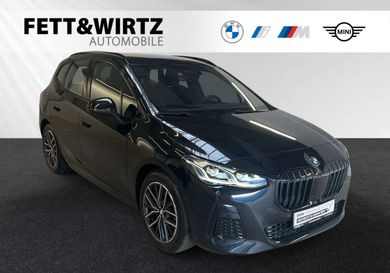 BMW 220, 2025