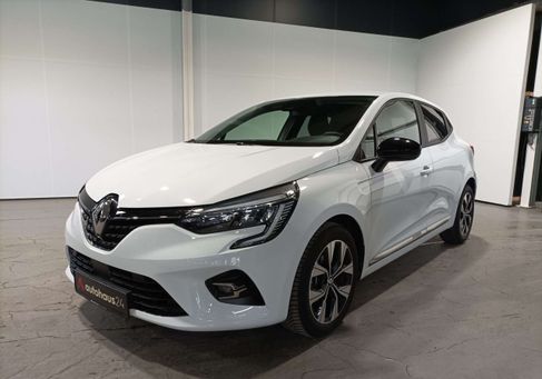 Renault Clio, 2023