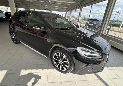 Volvo V40 Cross Country, 2019