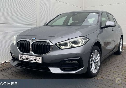 BMW 118, 2023