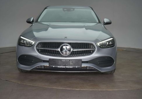 Mercedes-Benz C 220, 2022