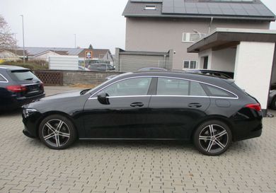 Mercedes-Benz CLA 200, 2022