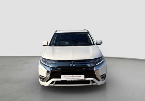 Mitsubishi Outlander, 2020 2