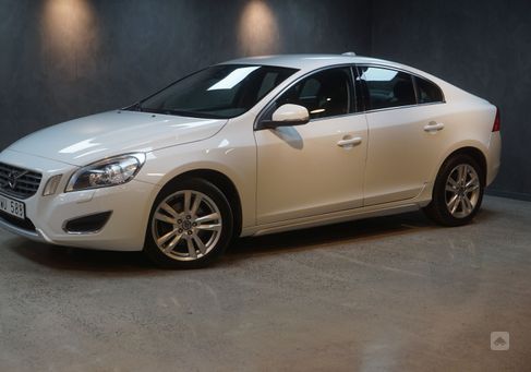 Volvo S60, 2011