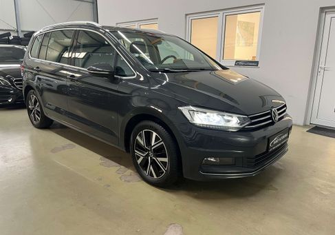 Volkswagen Touran, 2020 3