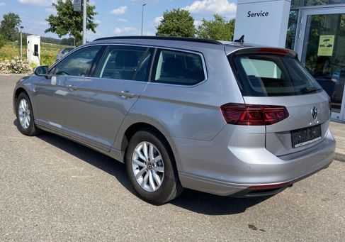 Volkswagen Passat Variant, 2023 3