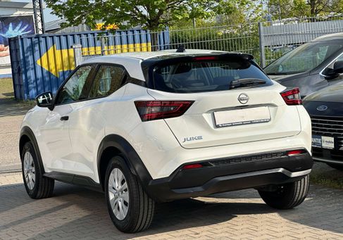 Nissan Juke, 2023 3