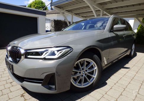 BMW 520, 2020
