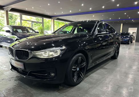 BMW 320, 2022