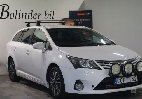 Toyota Avensis, 2012