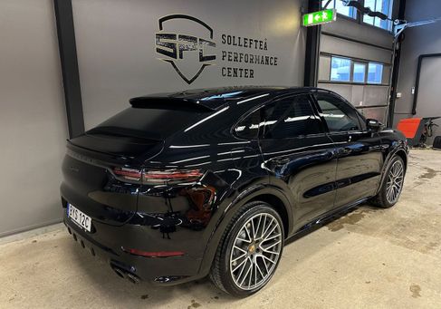 Porsche Cayenne, 2022