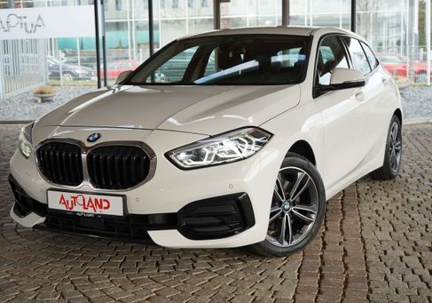 BMW 118, 2023