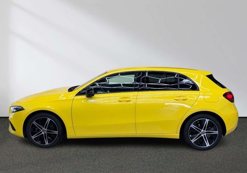 Mercedes-Benz A 200, 2024