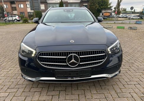 Mercedes-Benz E 300, 2021