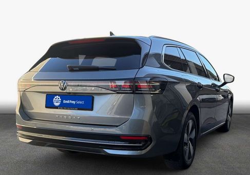 Volkswagen Passat Variant, 2025 2