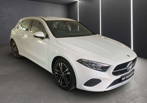 Mercedes-Benz A 200, 2025