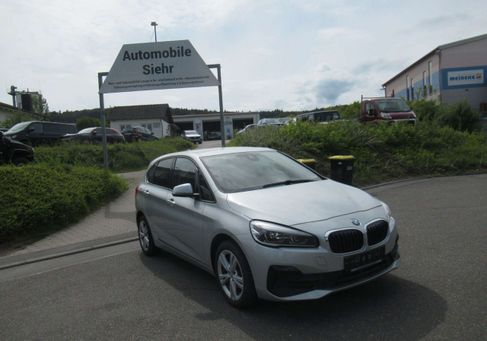 BMW 218, 2020
