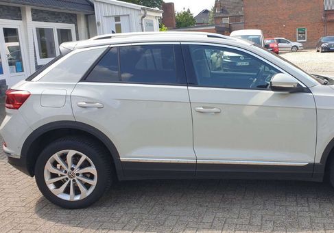 Volkswagen T-Roc, 2022