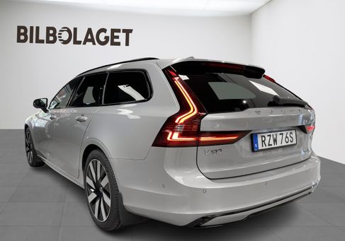 Volvo V90, 2025 3