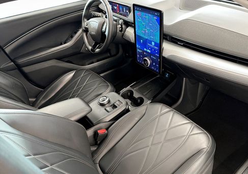 Ford Mustang Mach-E, 2022