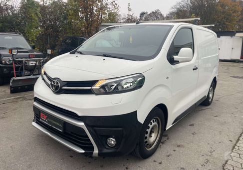 Toyota Proace, 2017