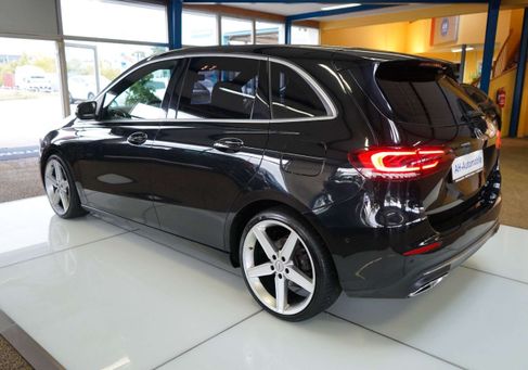 Mercedes-Benz B 180, 2019
