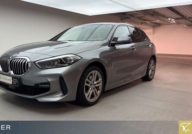 BMW 118, 2022