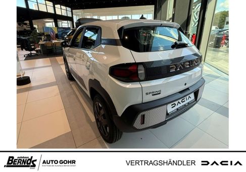 Dacia Spring, 2026 3