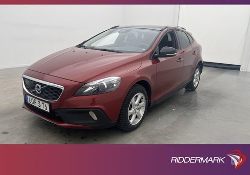 Volvo V40 Cross Country, 2015