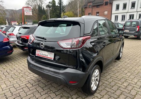 Opel Crossland X, 2020