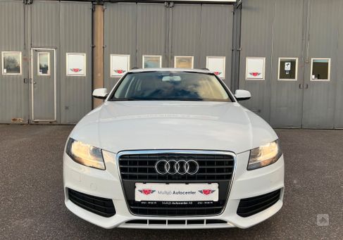 Audi A4, 2012