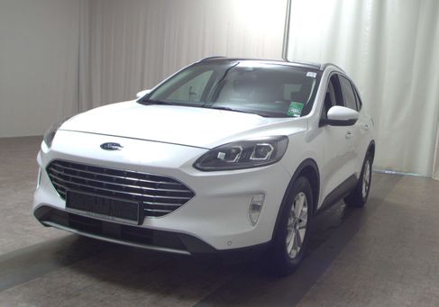 Ford Kuga, 2020