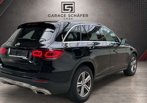 Mercedes-Benz GLC 200, 2021 3