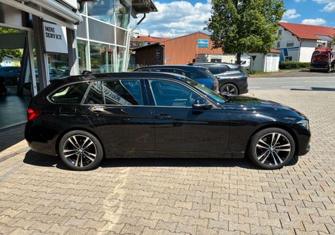 BMW 330, 2019