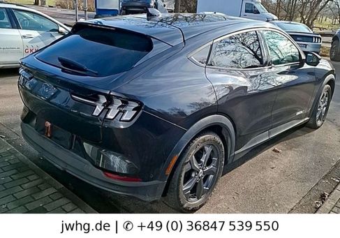 Ford Mustang Mach-E, 2022