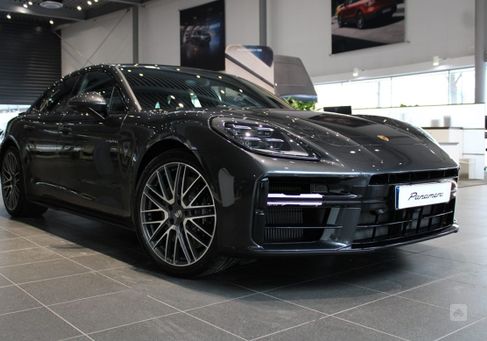 Porsche Panamera, 2025