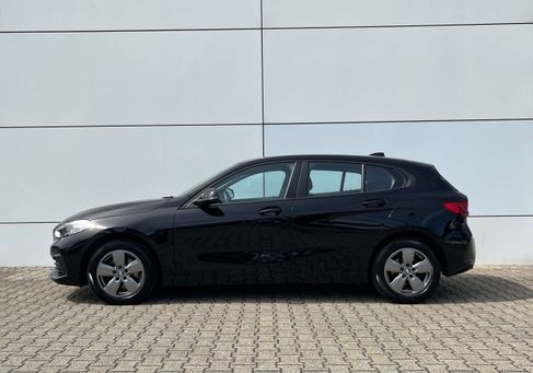 BMW 118, 2023