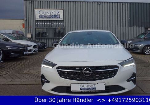 Opel Insignia, 2022