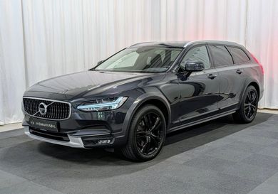 Volvo V90 Cross Country, 2019
