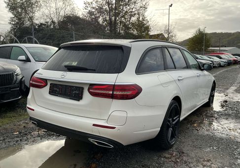 Mercedes-Benz E 300, 2021 2