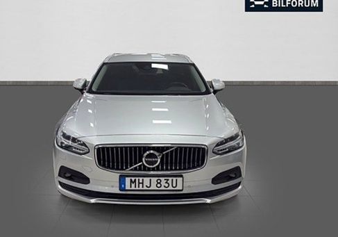 Volvo V90, 2021