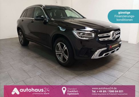 Mercedes-Benz GLC 300, 2022