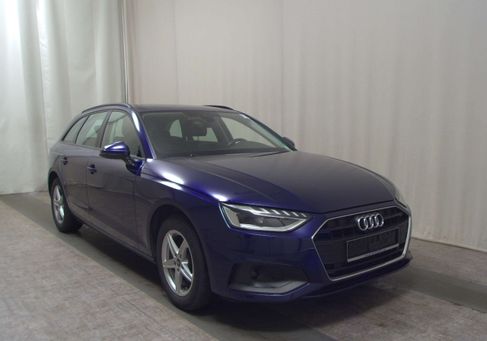 Audi A4, 2022